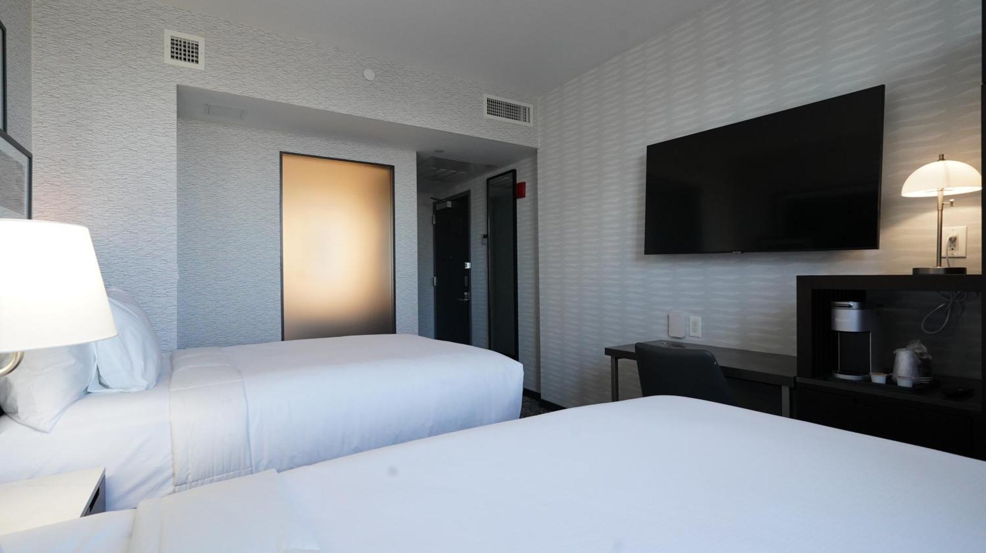 Doubletree By Hilton Long Island City, Ny Nova York Exterior foto